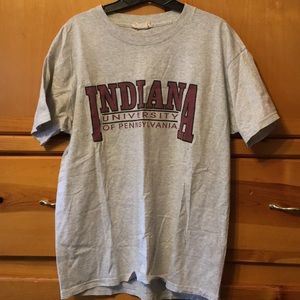 Vintage IUP logo T-shirt size Large